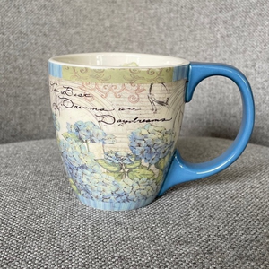 LANG Blue Hydrangeas 12 Oz.‎ Mug The Best Dreams are Daydreams 2009